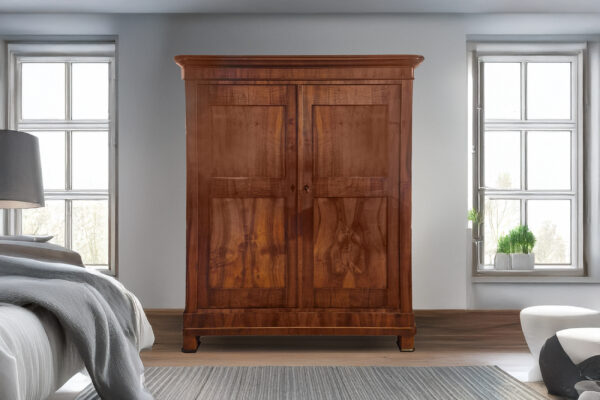 Biedermeier Schrank Biedermeier, um 1850 Nußbaum, Schellack handpoliert B: 158 cm T: 64 cm H: 201 cm