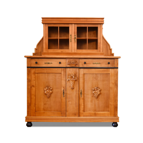 ANTIK SHOP Art Deco Buffet Art Deco, um 1930 Kirschbaum, mattiert B: 147 cm T: 58 cm H: 171 cm