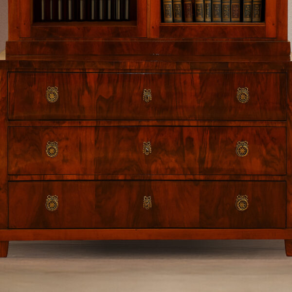 Vitrine Biedermeier Nussbaum Schellack handpoliert | 3344_4